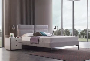 how wide is a queen bed