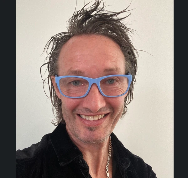 Dr Justin Welsh: from tragedy to preventive health leader