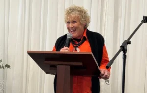 Heather Ewart date of birth