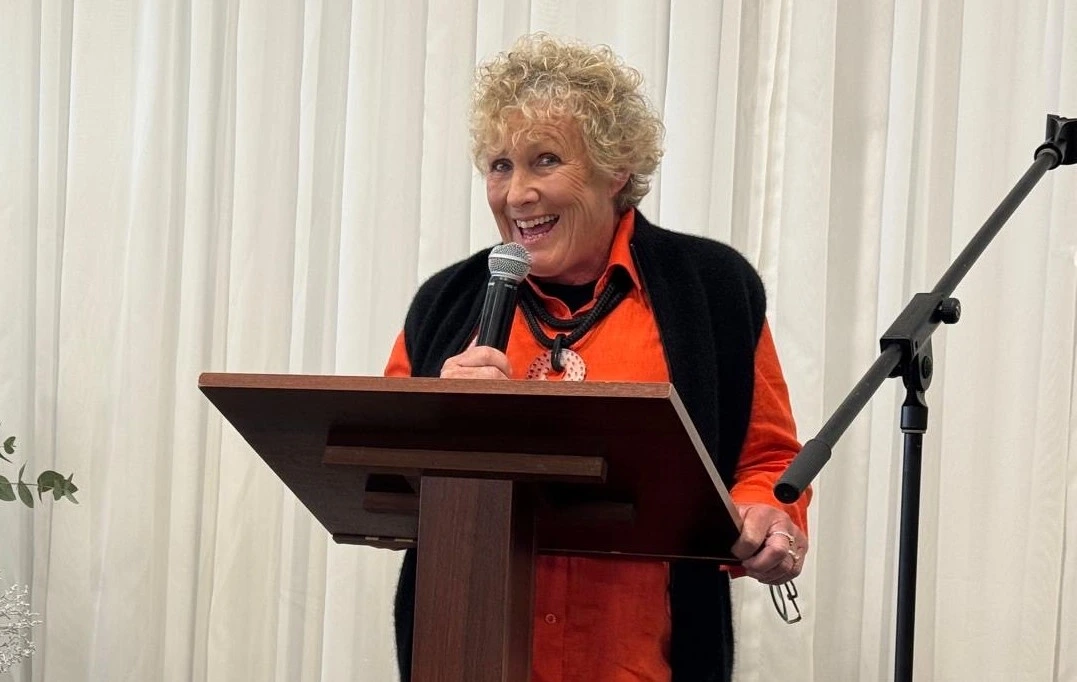 Heather Ewart date of birth